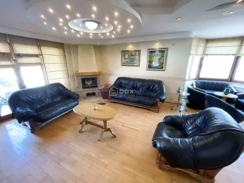 Izdavanje, kuća, 650m², Niš, Srbija - image 6