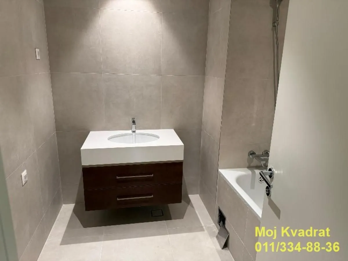 Sale, four bedroom apartment, 218m², Savski Venac, Beograd