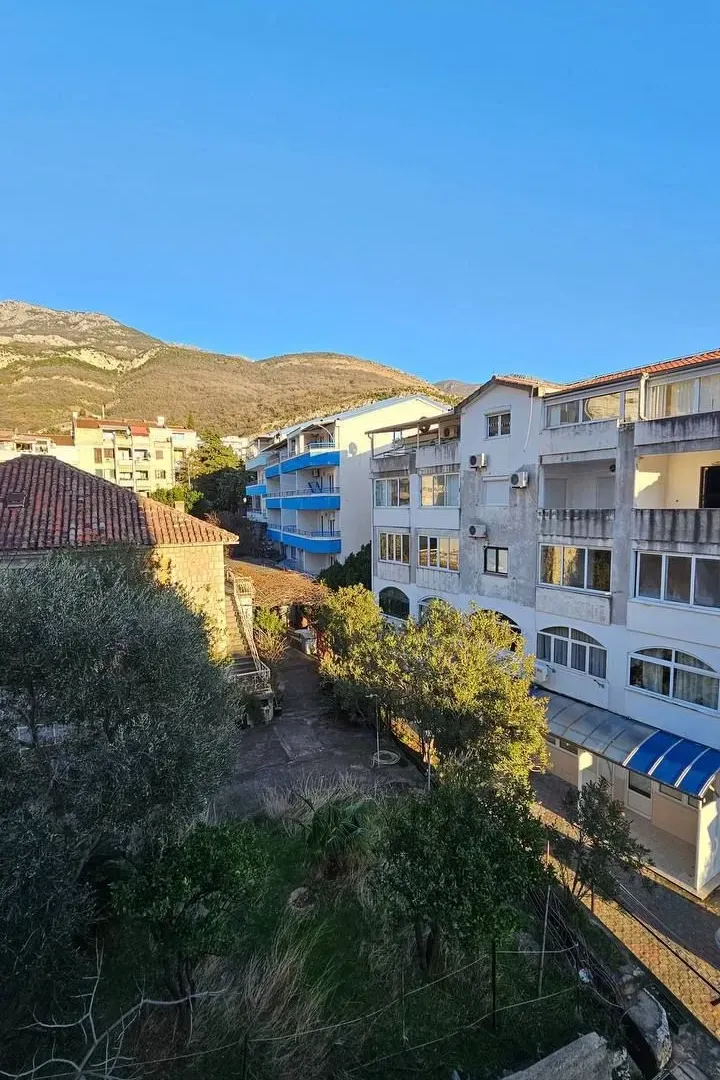 Sale, two bedroom apartment, 40m², Bečići, Budva