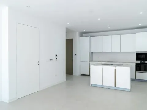 Prodaja, kuća, 246m², Tivat, Crna Gora - image 4