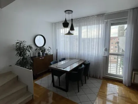 Sale, four bedroom apartment, 79m², Centar, Novi Sad - image 2