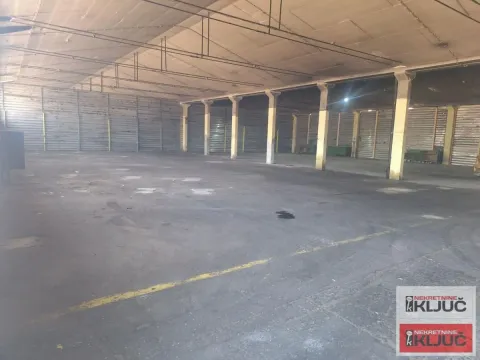 Rent, office space, 1000m², Klisa, Novi Sad Sve Podlokacije - image 4