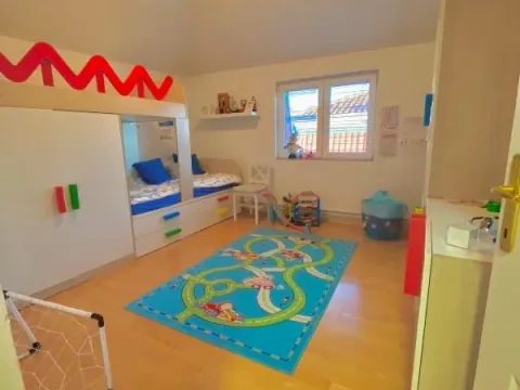 Sale, four bedroom apartment, 118m², Jajinci, Voždovac Sve Podlokacije - image 14