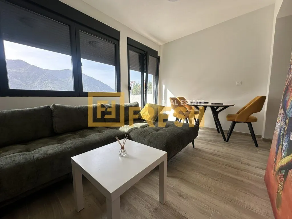 Prodaja, jednosoban stan, 52m², Kotor, Crna Gora