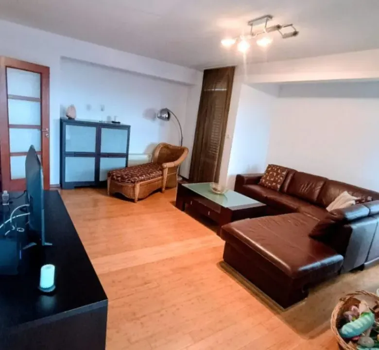 Prodaja, dvosoban stan, 80m², Bulevar, Budva