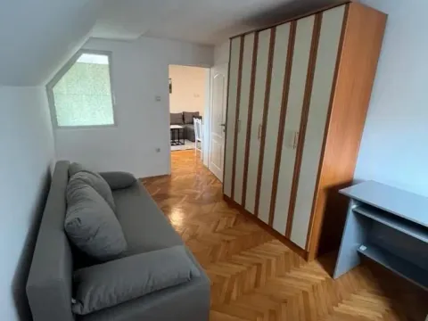 Izdavanje, dvosoban stan, 42m², Centar, Niš - image 3