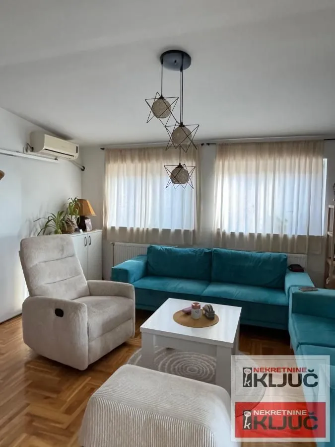 Prodaja, trosoban stan, 69m², Lipov gaj, Novi Sad Sve Podlokacije