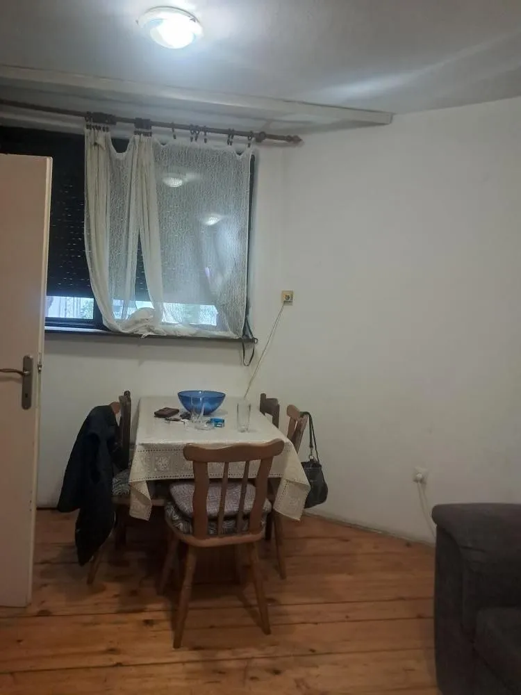 Rent, two bedroom apartment, 50m², Zemun Centar, Zemun Sve Podlokacije