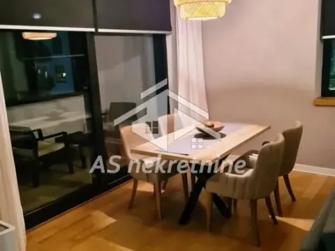 Izdavanje, trosoban stan, 85m², Novi Beograd Blok 67, Novi Beograd Sve Podlokacije - image 5