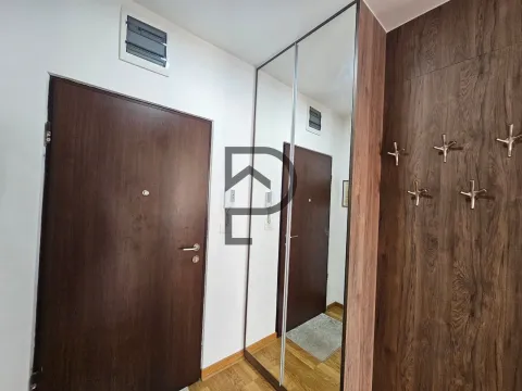 Rent, one bedroom apartment, 45m², City Kej, Podgorica - image 9