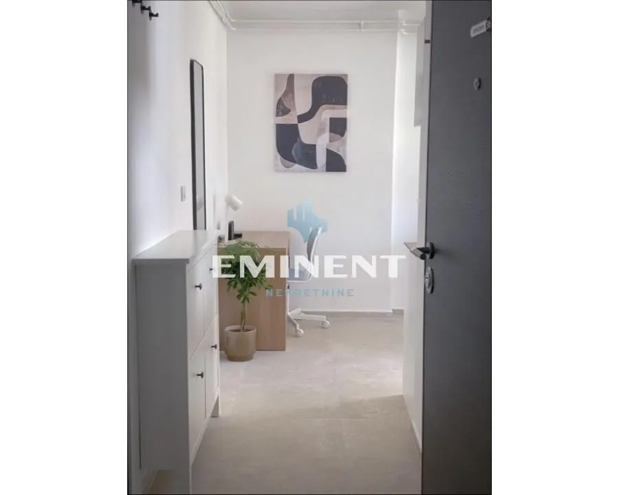 Rent, apartment, 40m², Kalenić Pijaca, Vračar Sve Podlokacije