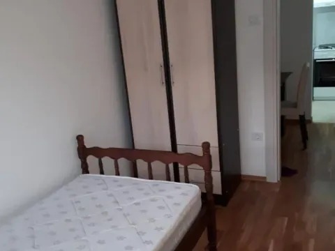 Izdavanje, dvosoban stan, 45m², Petrovaradin, Novi Sad - image 10