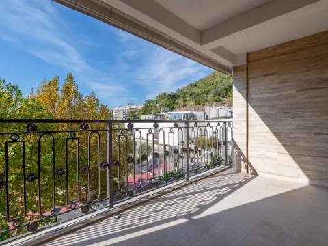 Prodaja, dvosoban stan, 67m², Pržno, Budva - image 4