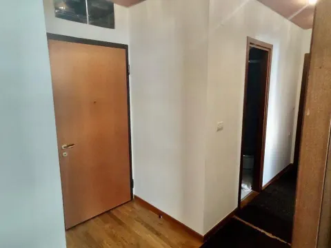 Rent, two bedroom apartment, 75m², City Kvart, Podgorica - image 15