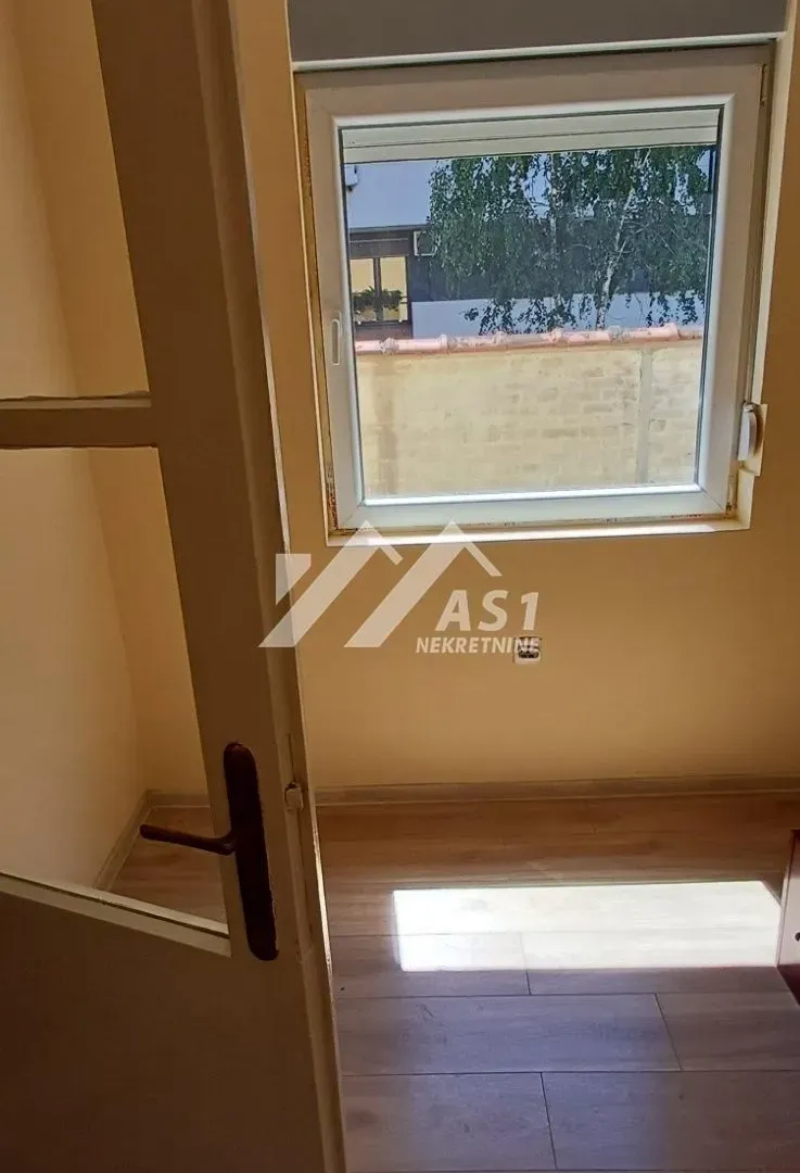 Rent, house, 81m², Novo naselje, Novi Sad