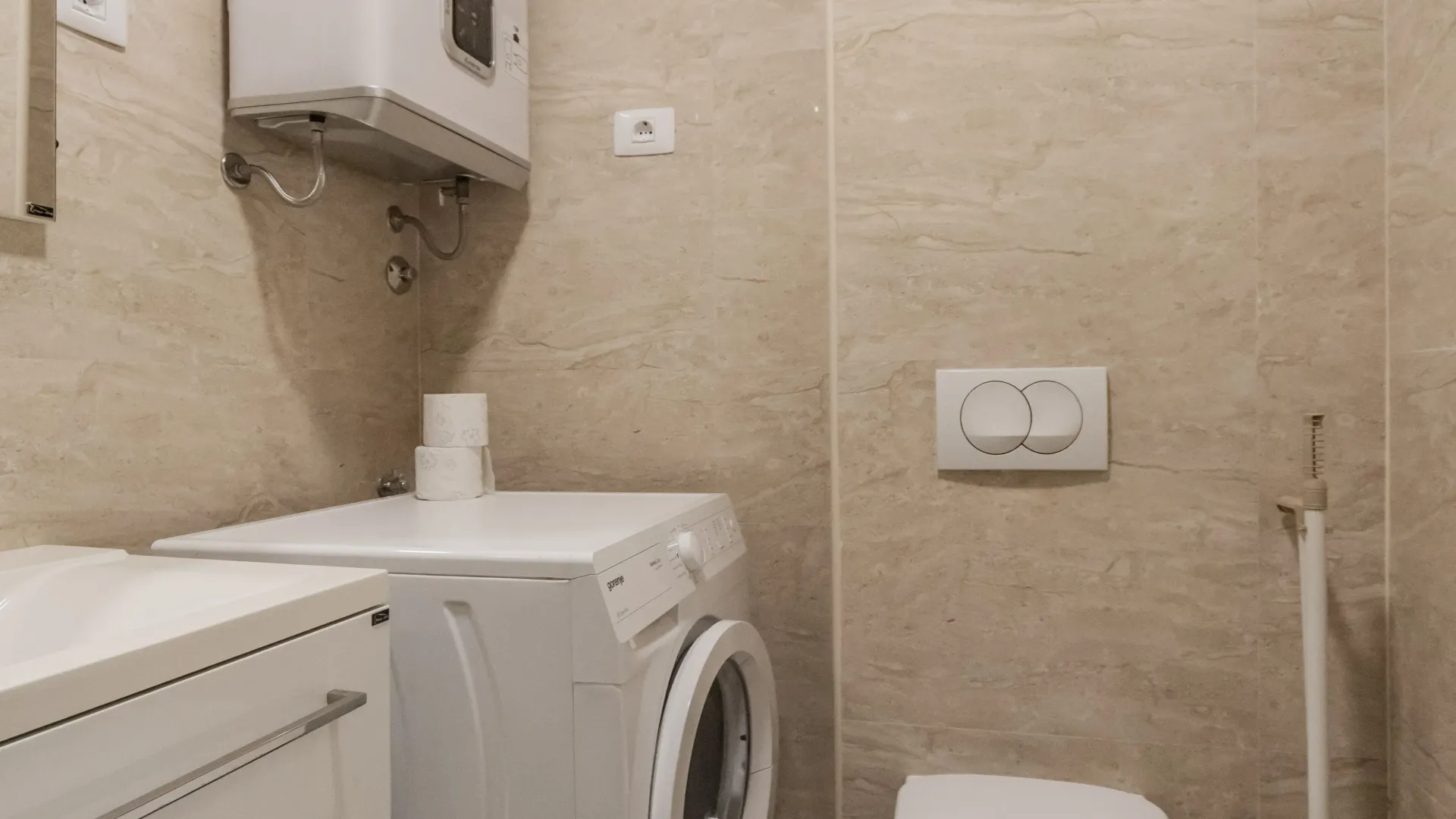Sale, two bedroom apartment, 75m², Dobre Vode, Bar