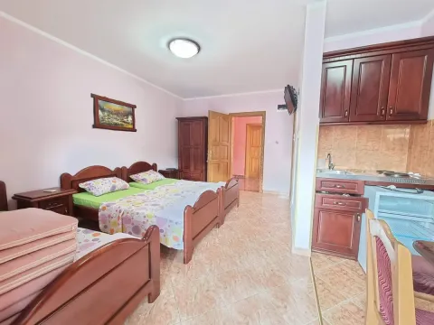 Sale, house, 750m², Budva, Crna Gora - image 15