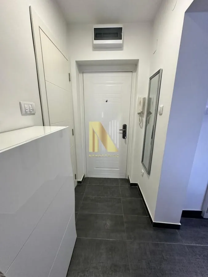 Prodaja, jednosoban stan, 30m², Detelinara, Novi Sad Sve Podlokacije
