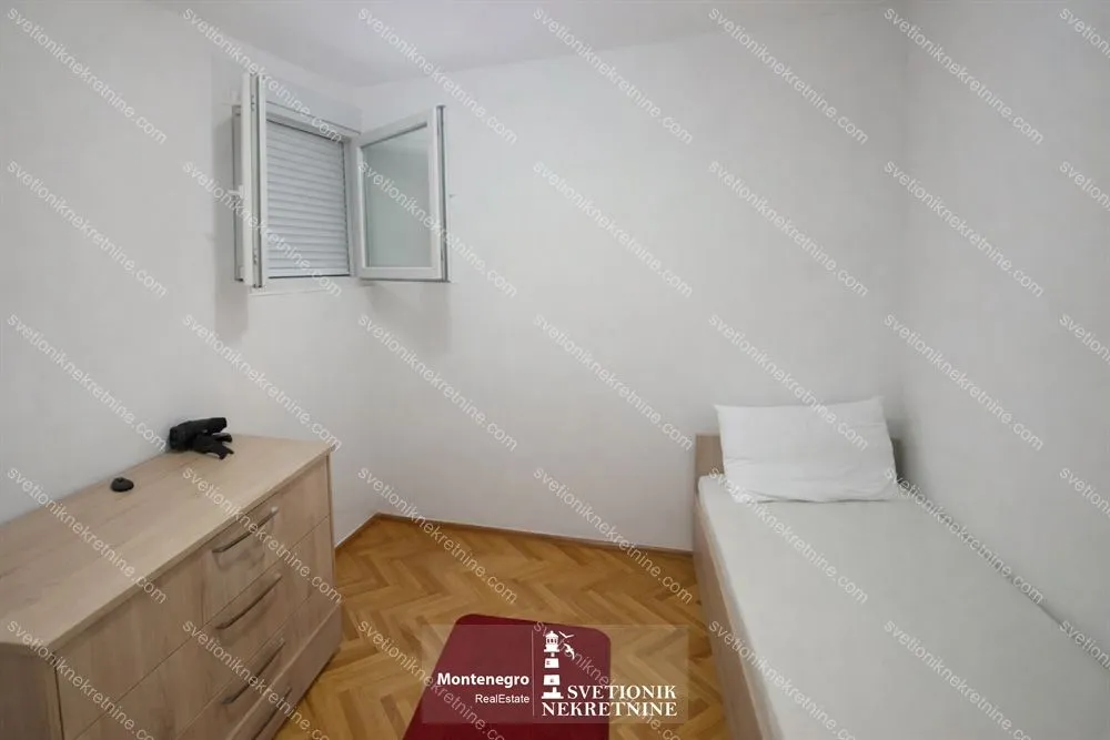 Prodaja, dvosoban stan, 66m², Centar, Herceg Novi