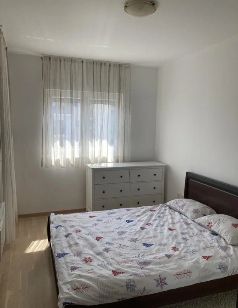 Izdavanje, dvosoban stan, 75m², City Kvart, Podgorica