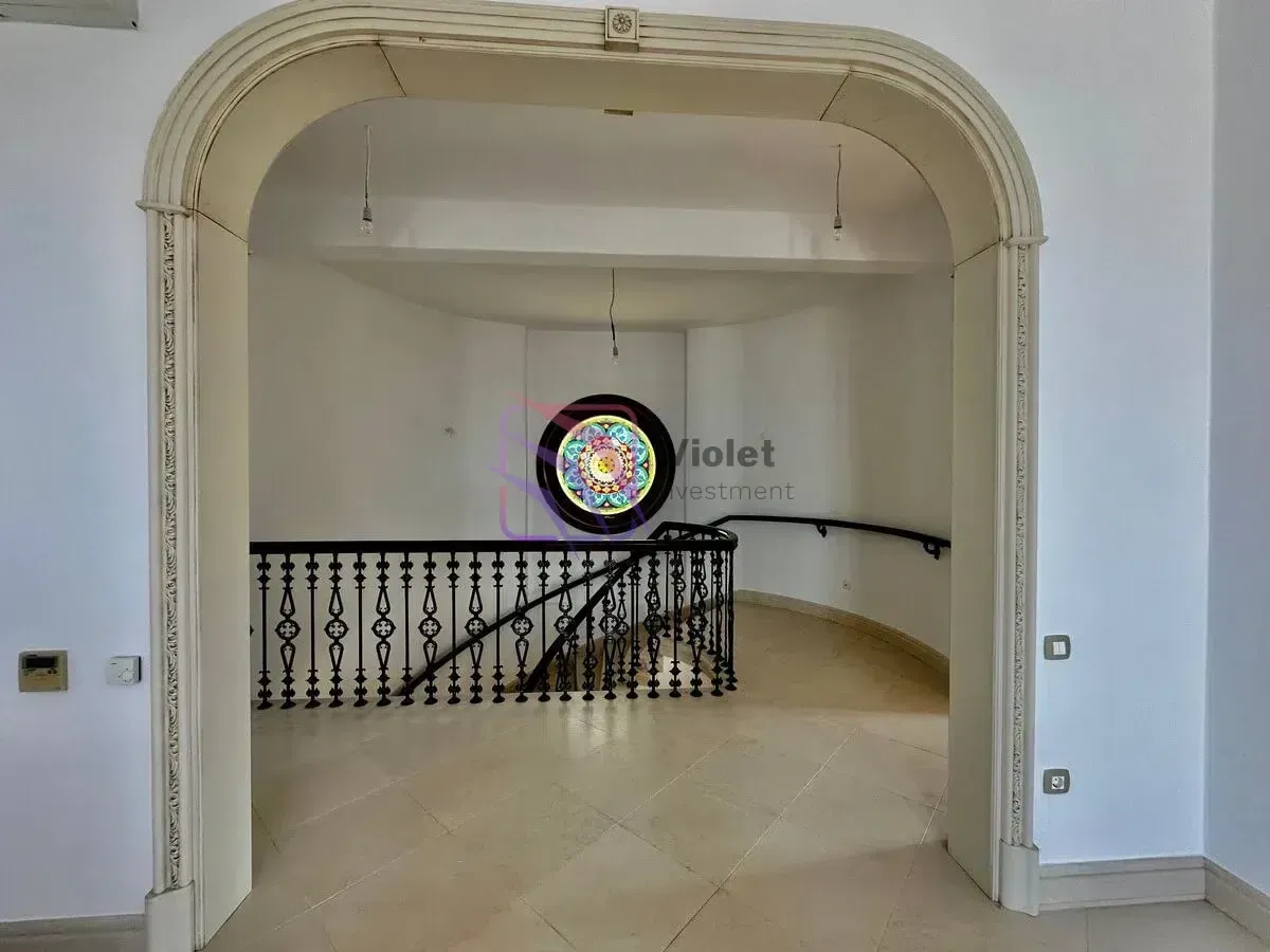 Sale, house, 550m², Reževići, Budva