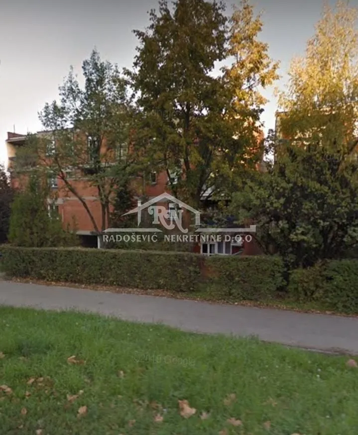 Sale, three bedroom apartment, 100m², Labudovo Brdo, Beograd