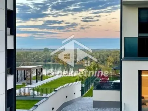 Izdavanje, dvosoban stan, 53m², Zemun Sve Podlokacije, Beograd - image 18