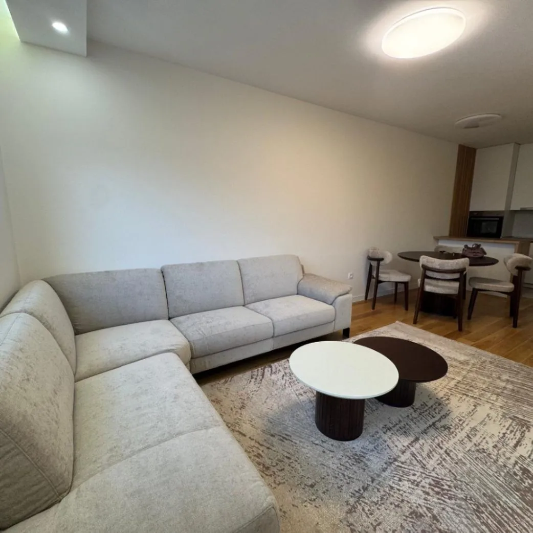 Rent, two bedroom apartment, 72m², Central Point, Podgorica