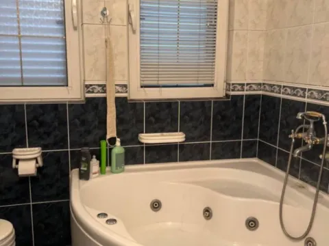 Sale, house, 470m², Stari Aerodrom, Podgorica - image 8