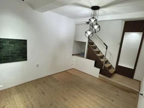 Rent, office space, 40m², Centar, Niš