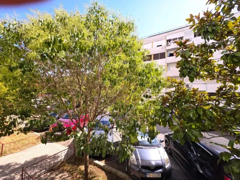 Rent, one bedroom apartment, 50m², Gintaš, Podgorica - image 7