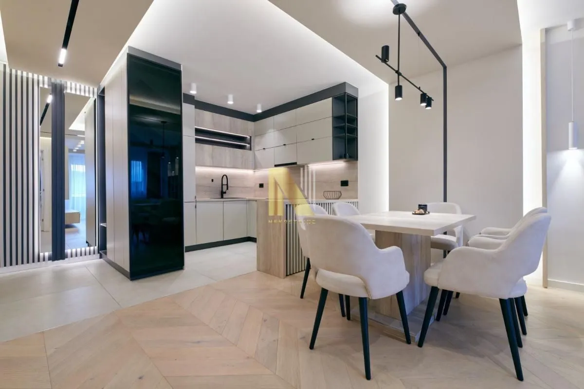 Izdavanje, dvosoban stan, 52m², Grbavica, Novi Sad Sve Podlokacije