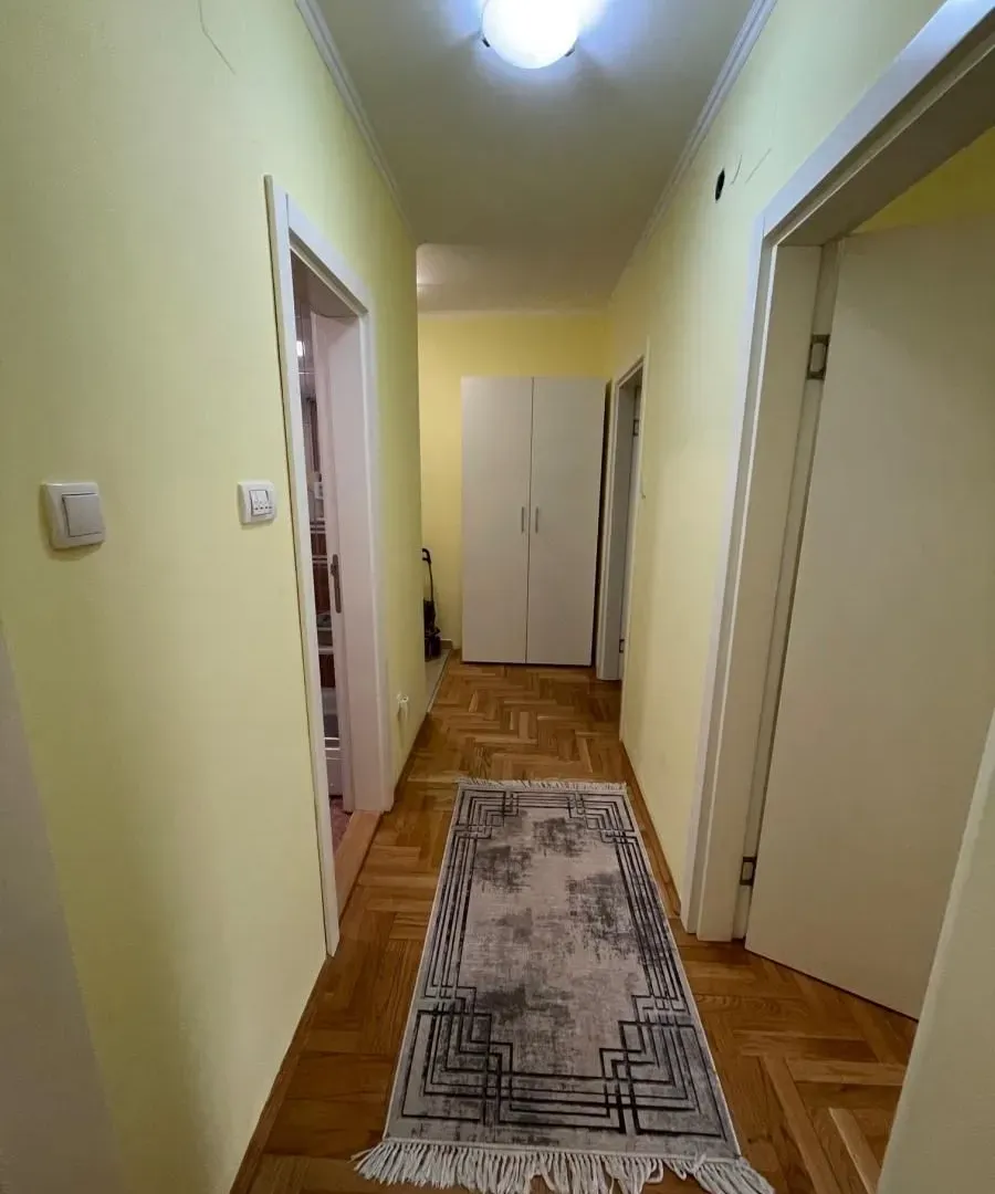 Prodaja, dvosoban stan, 56m², Nova Detelinara, Novi Sad Sve Podlokacije