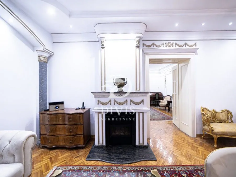 Prodaja, stan, 113m², Obilićev Venac, Beograd