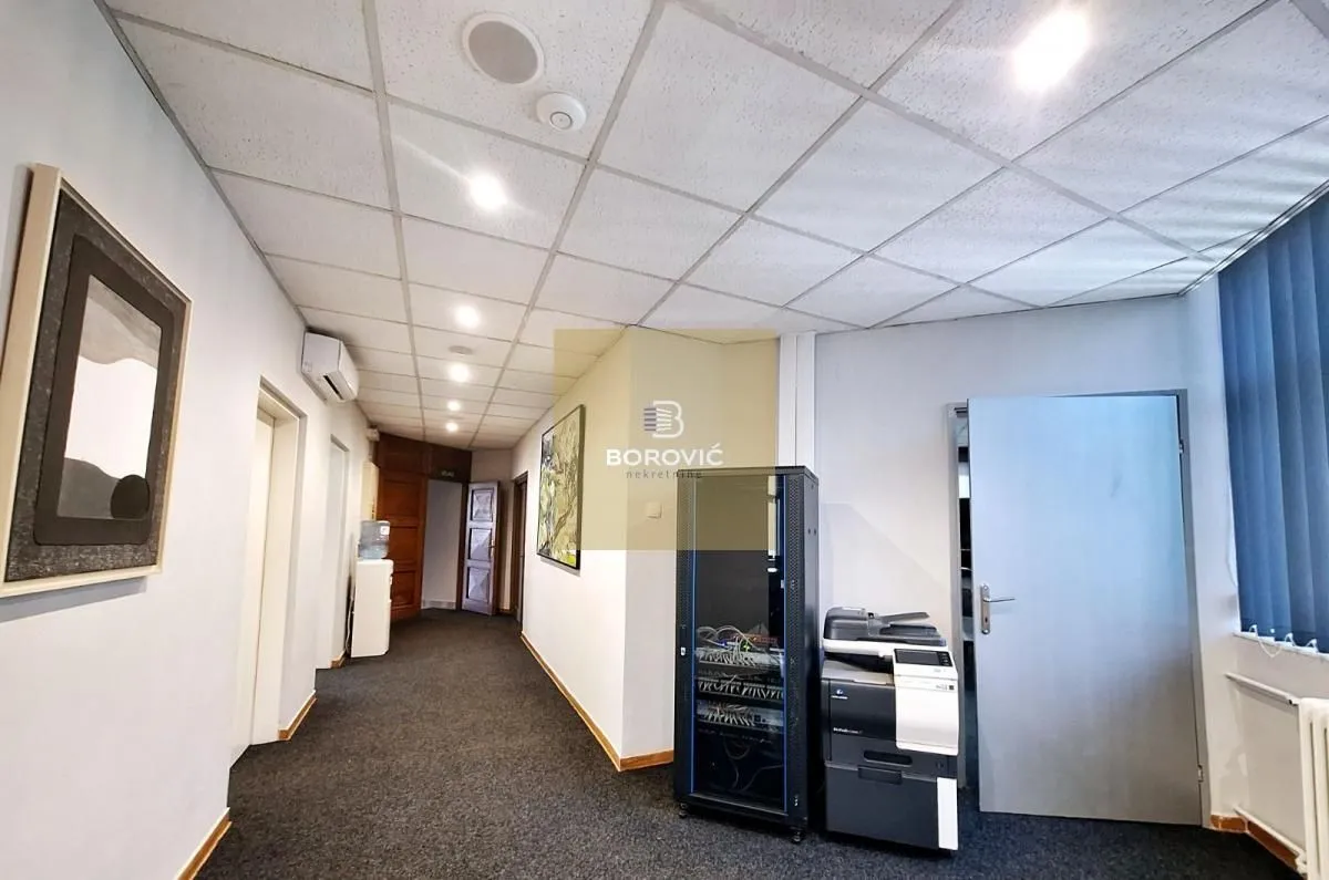 Rent, office space, 215m², Banovo Brdo, Beograd