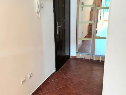 Sale, one bedroom apartment, 37m², Petrovac, Budva - image 3