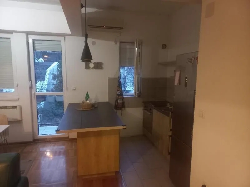 Sale, four bedroom apartment, 80m², Zeleno Brdo, Zvezdara Sve Podlokacije