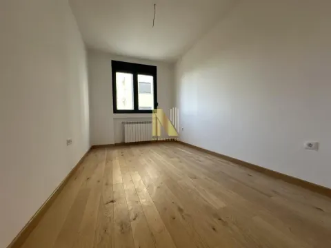 Izdavanje, dvosoban stan, 46m², Telep, Novi Sad Sve Podlokacije - image 4