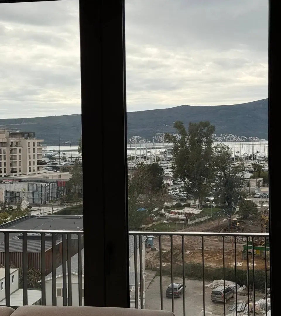 Rent, one bedroom apartment, 50m², Boka Place, Tivat