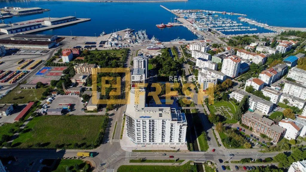 Sale, office space, 117m², Bar, Crna Gora