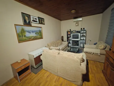 Sale, two bedroom apartment, 72m², Zelenika, Podgorica - image 2