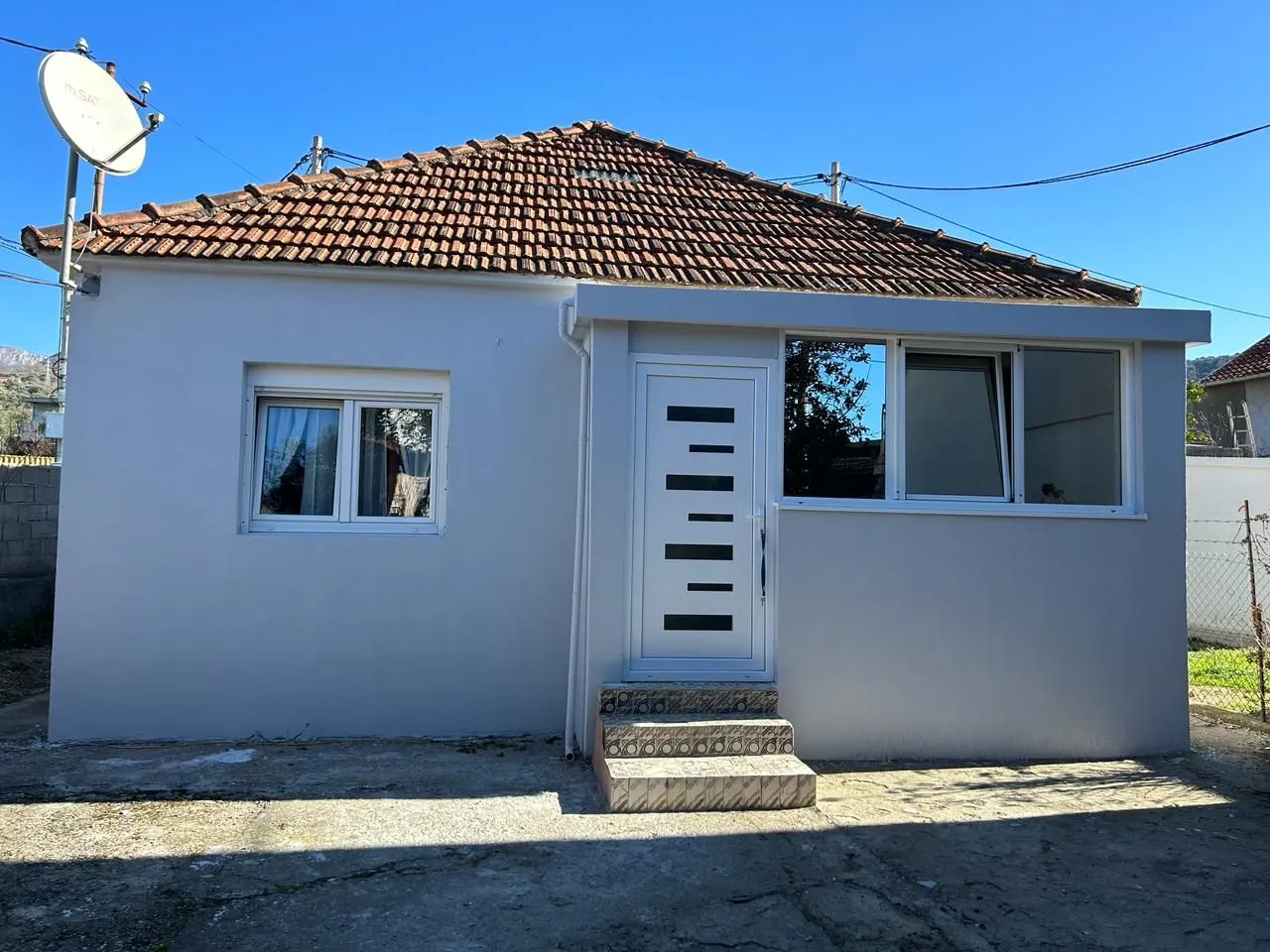 Sale, house, 120m², Bar, Crna Gora