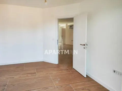 Sale, three bedroom apartment, 77m², Cvetkova Pijaca, Zvezdara Sve Podlokacije - image 5