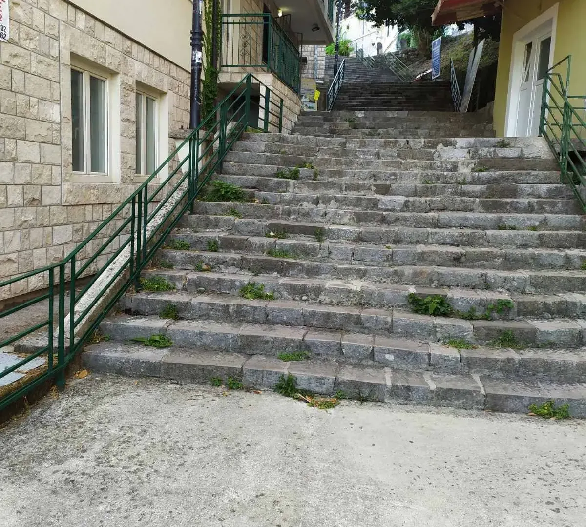Sale, office space, 106m², Herceg Novi, Crna Gora