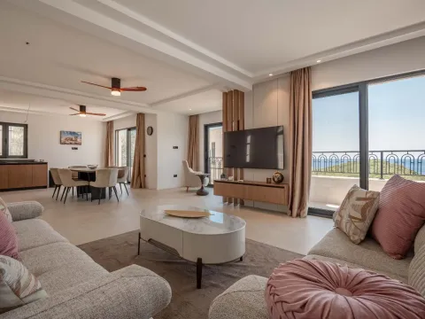 Prodaja, kuća, 318m², Reževići, Budva - image 24