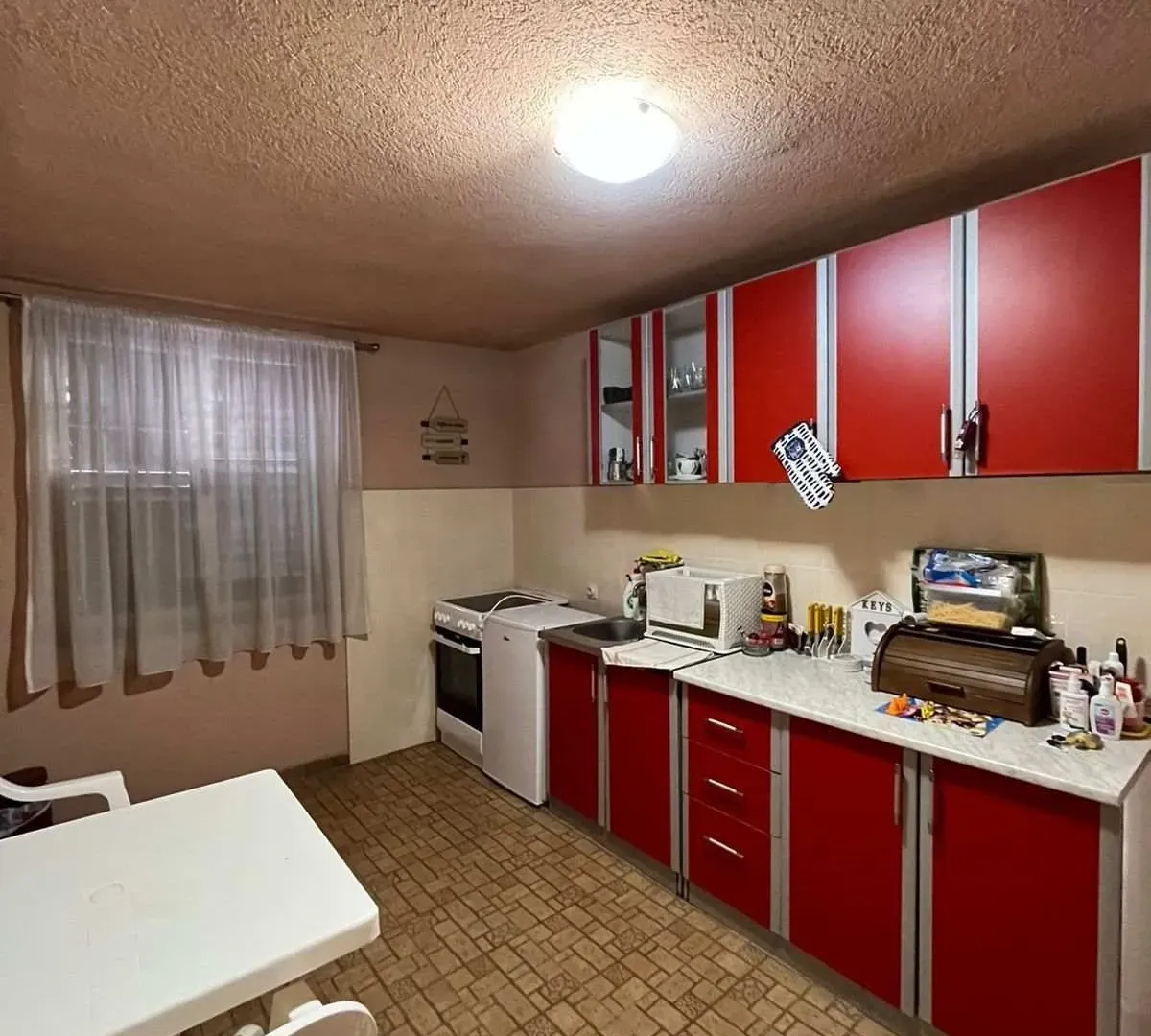 Prodaja, kuća, 210m², Sutomore, Bar