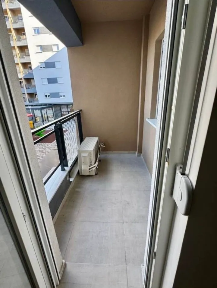 Rent, one bedroom apartment, 43m², Stari Aerodrom, Podgorica