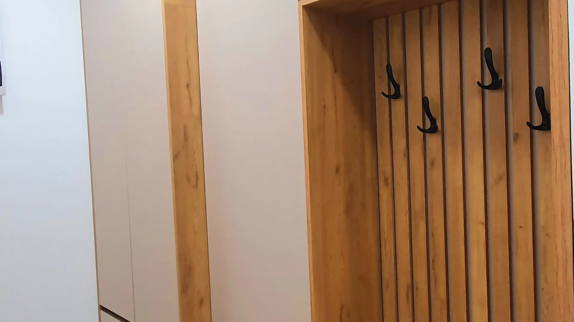 Izdavanje, jednosoban stan, 50m², Centar, Cetinje