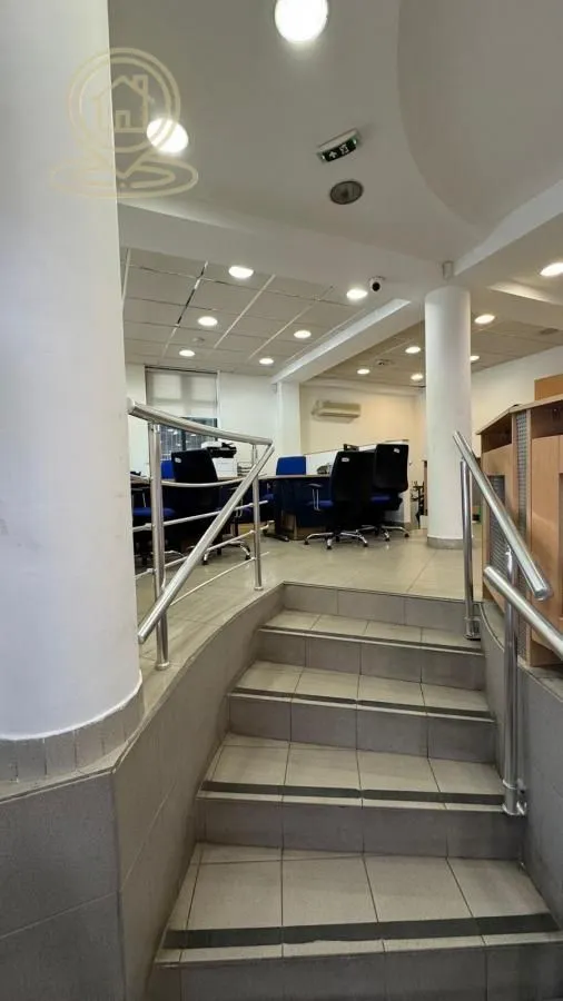 Rent, office space, 202m², Centar, Kragujevac