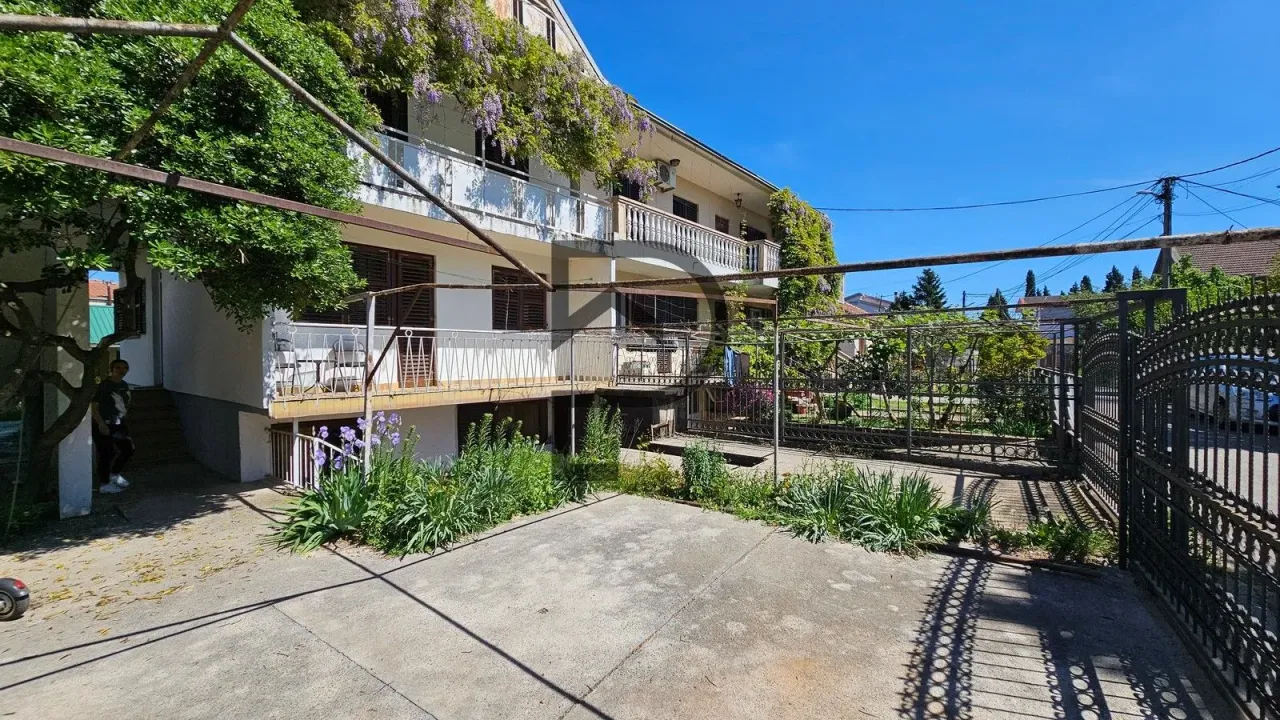 Izdavanje, stan, 60m², Tološi, Podgorica